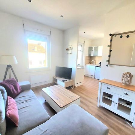 Appartement Lumineux En Centre-Ville Neuves-Maisons Екстер'єр фото